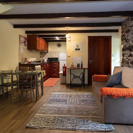 Rustica - Casa Da Lurdes Ferienhaus